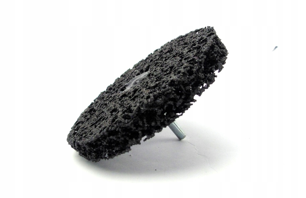 TARCZA ŚCIERNA NA TRZPIENIU Z WŁÓKNINY 150mm WŁOS MURZYNA 5szt. - obrazek 2